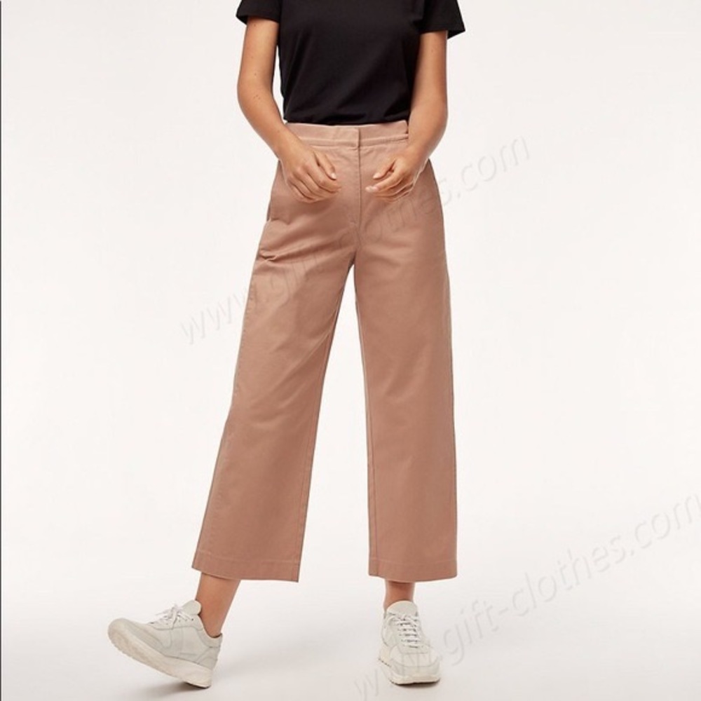 ARITZIA- The Babaton Group- Walsh Pant